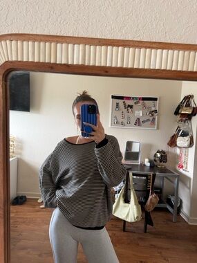 NWOT Cyrus Sweater